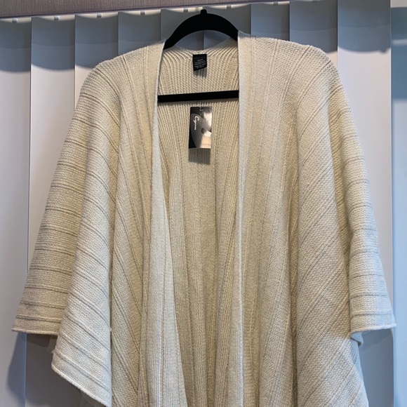 Shimmer beige shawl/ poncho - Picture 1 of 3